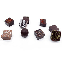 Lade das Bild in den Galerie-Viewer, Praline assortite selezione Finest Spices